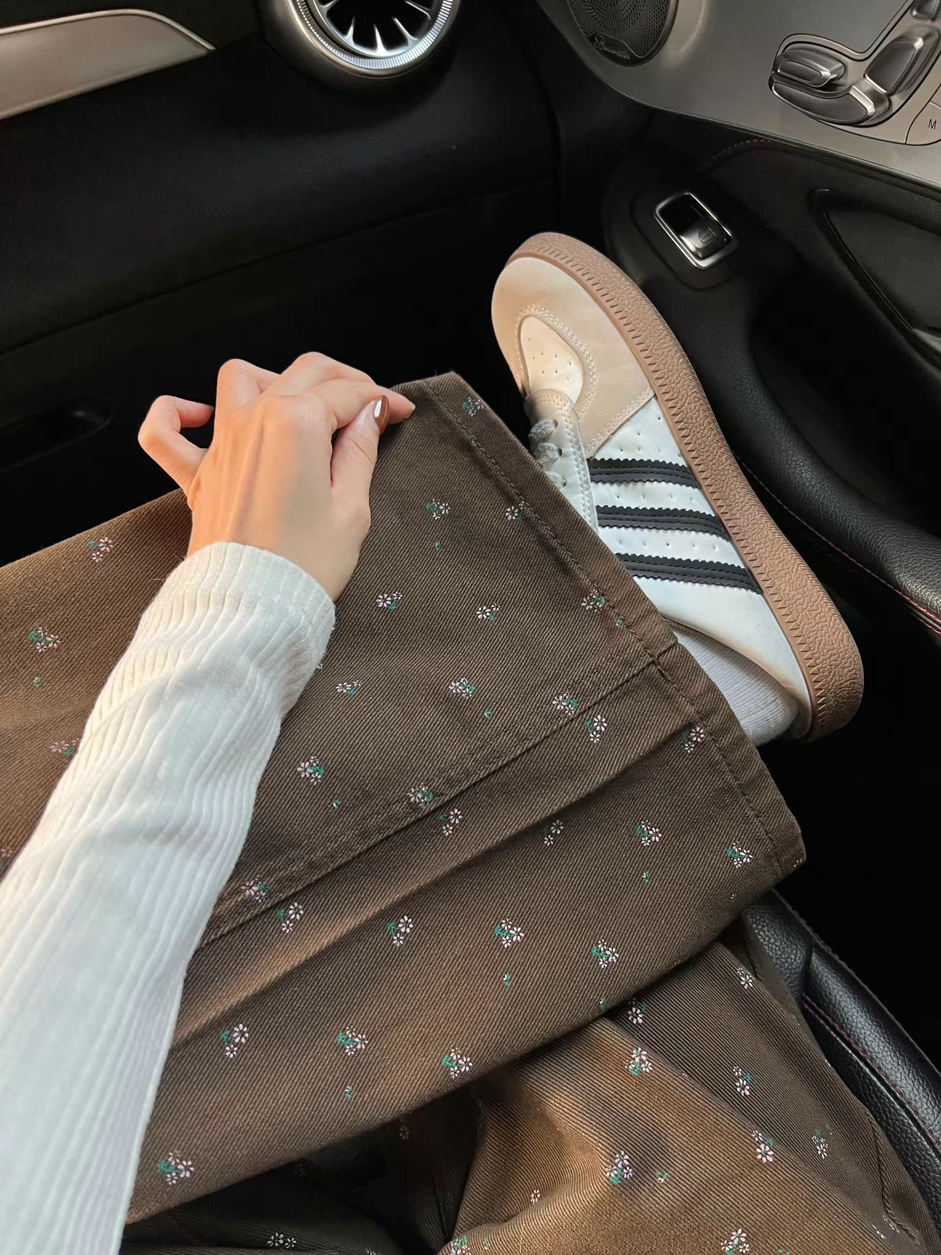 深洞 意式焦糖色 驴皮色 低帮 系带 皮革  - VALI鞋履AI设计主图