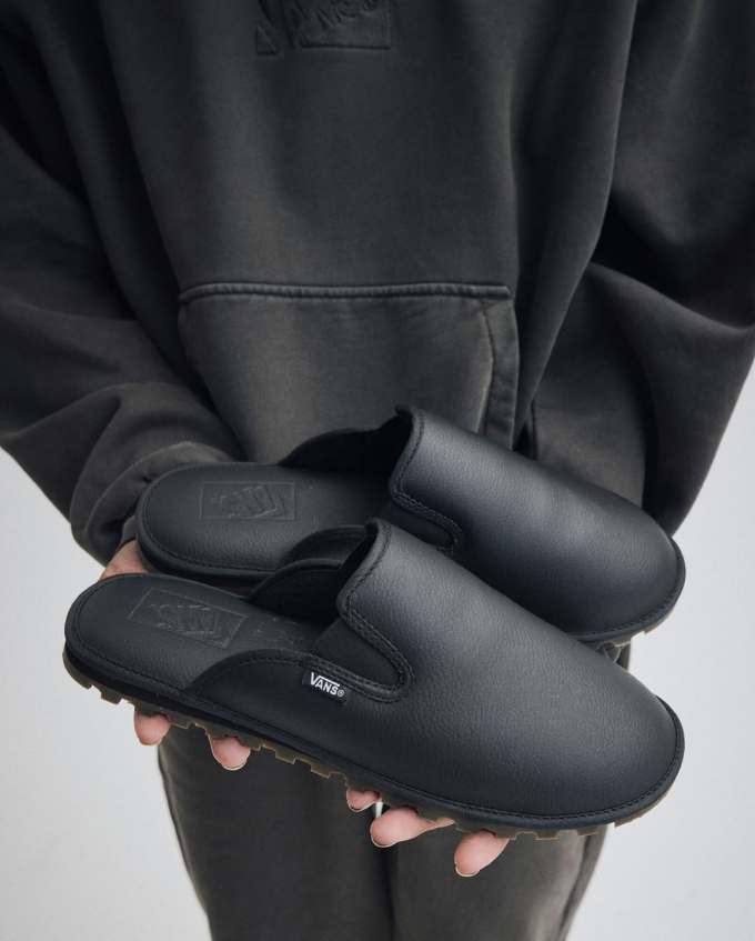 无底洞 素净色 湍流色 无帮 皮革 