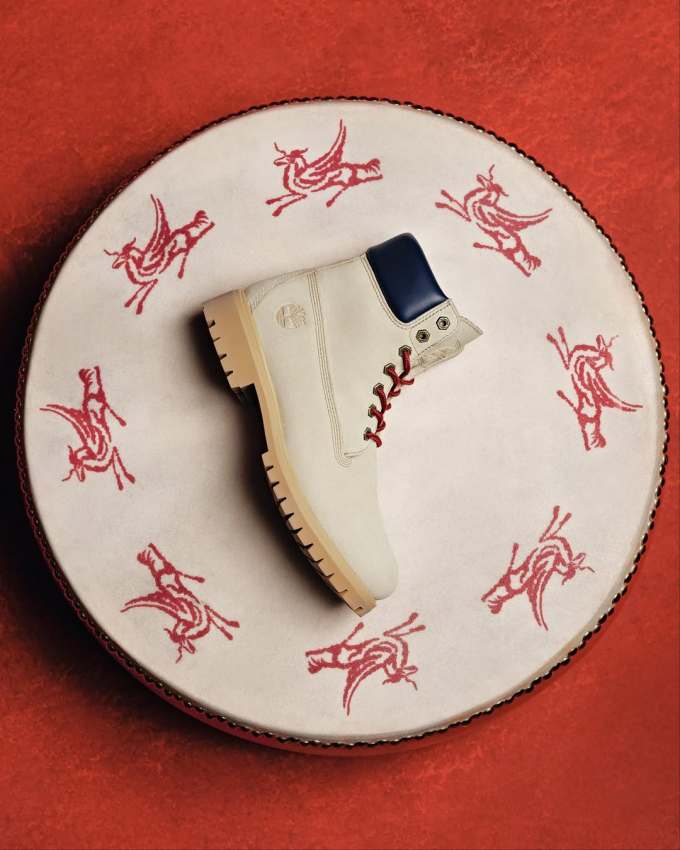 开心果壳 雾白色 选美蓝 皮革 