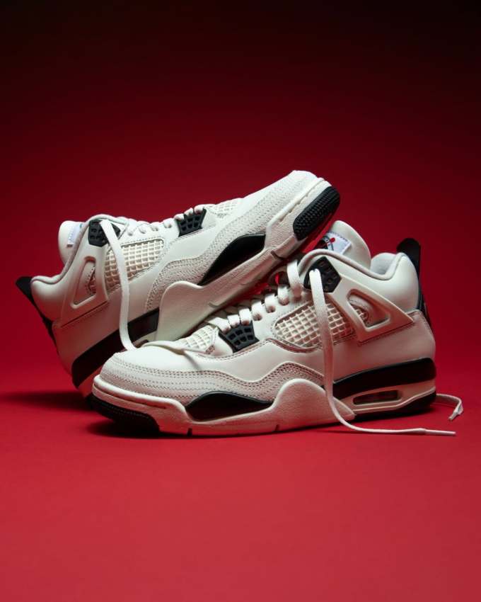 黑豆色 桑巴红 白兰地酒 中帮 系带 皮革 