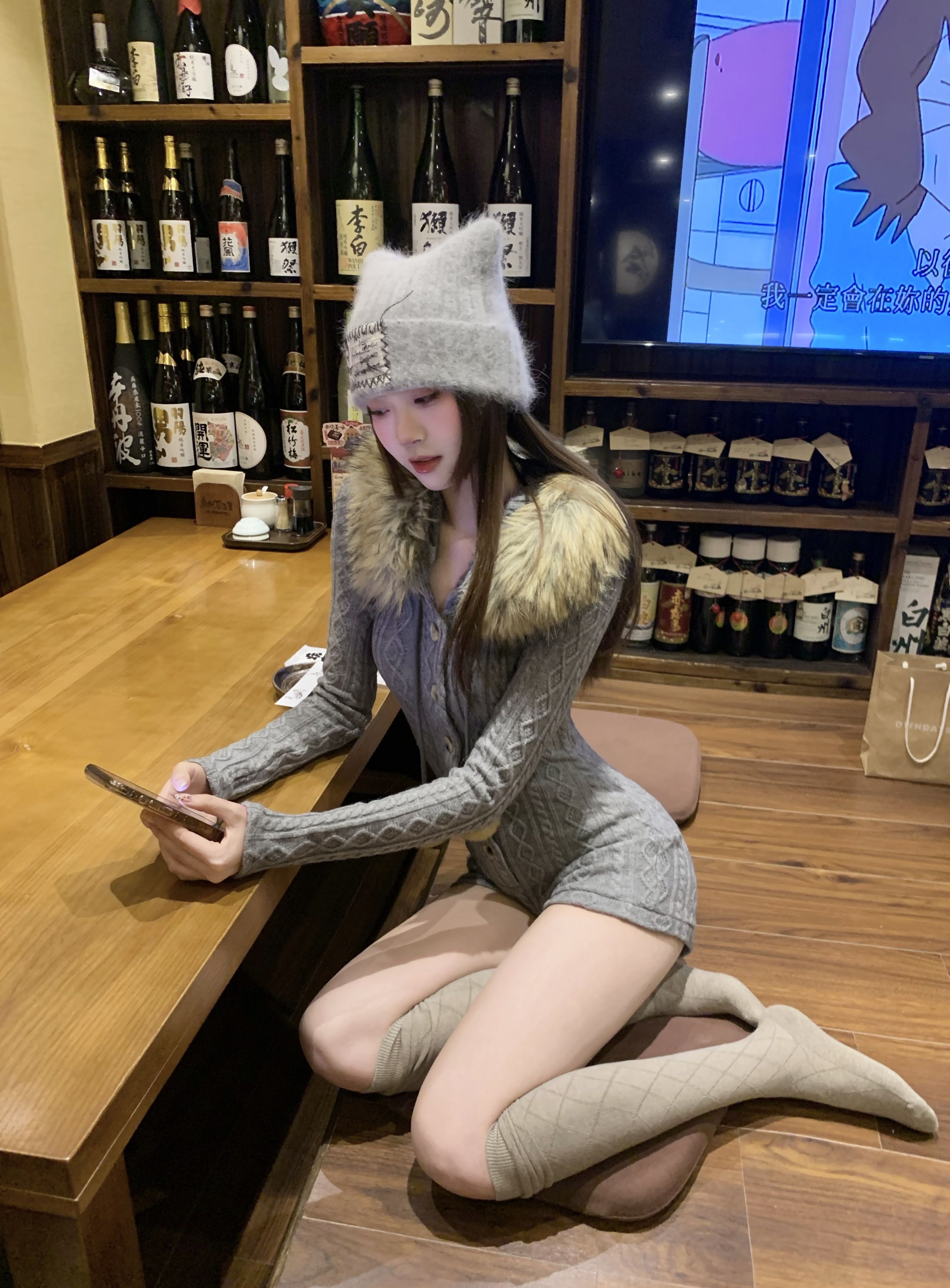 S型 板岩黑 陨石色 水壶色 毛条  - VALI鞋履AI设计主图