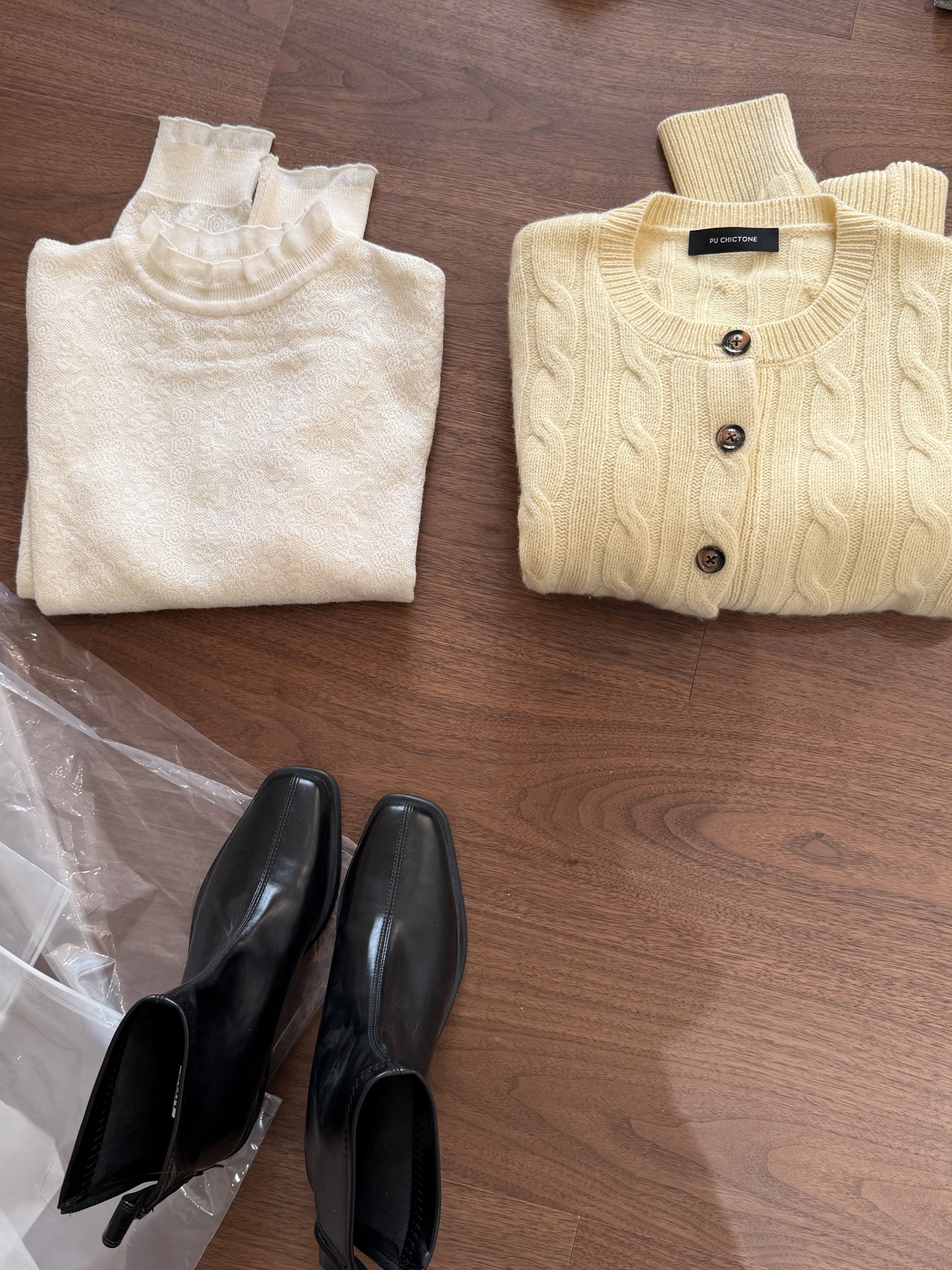 毛纺 立领 无袖 细针 雪落 玉米饼 月光色  - VALI鞋履AI设计主图