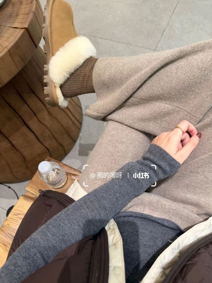 橡树黄 柠檬糖衣 贝夏梅尔 圆头 无帮 皮革 