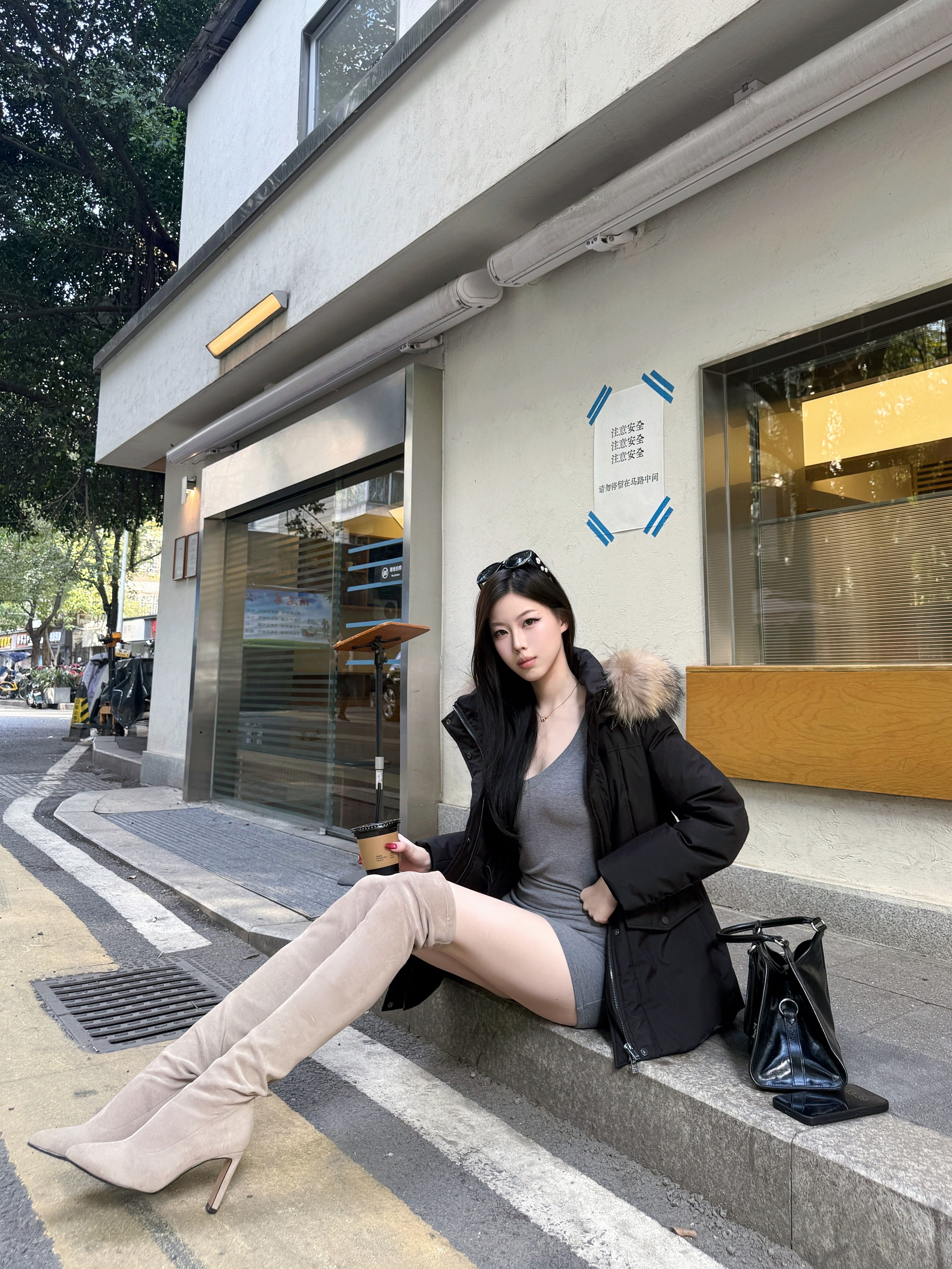 高跟 细跟 淡紫色 贝壳色 水晶灰 皮革  - VALI鞋履AI设计主图