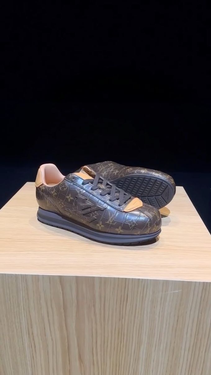 深井黑 庄严 军校紫 低帮 系带 皮革 