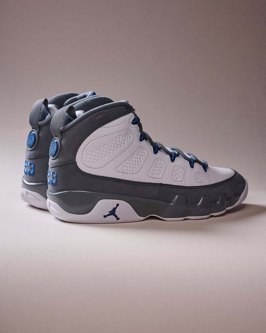 石墨蓝 雨滴 潜望镜色 高帮 系带 皮革  - VALI鞋履AI设计主图