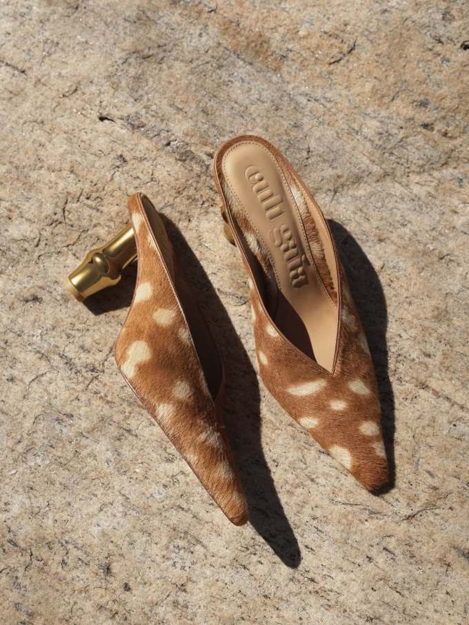 陨石色 土褐色 土砖色 无帮 皮革 