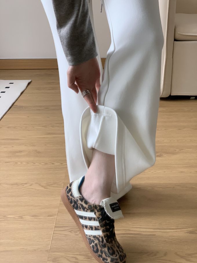 陨石色 咖啡褐色 微蓝 低帮 一脚蹬 绒毛/绒面 