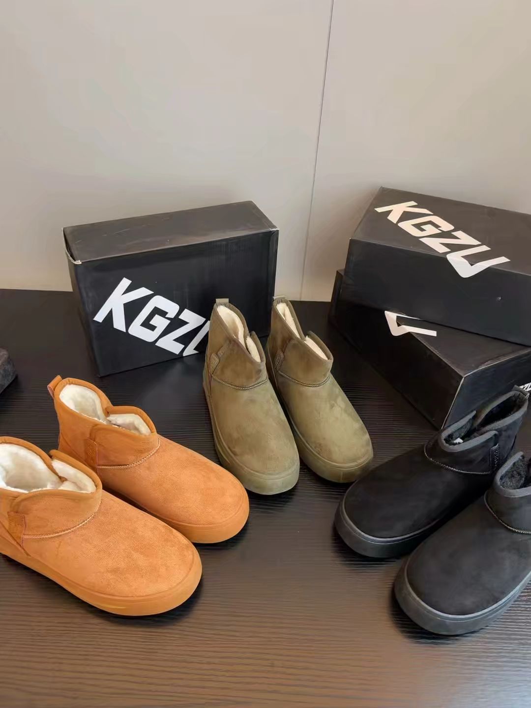 燕尾服 素净色 棕灰色 圆头 皮革  - VALI鞋履AI设计主图