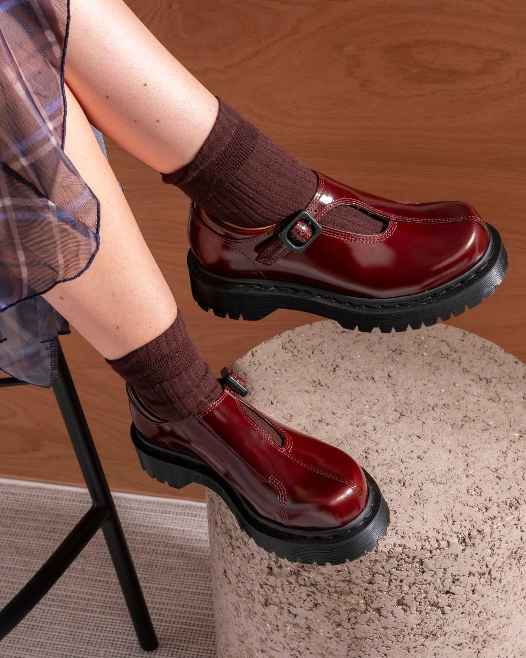 厚底 陨石色 大丽花红 番茄干色 圆头 皮革  - VALI鞋履AI设计主图