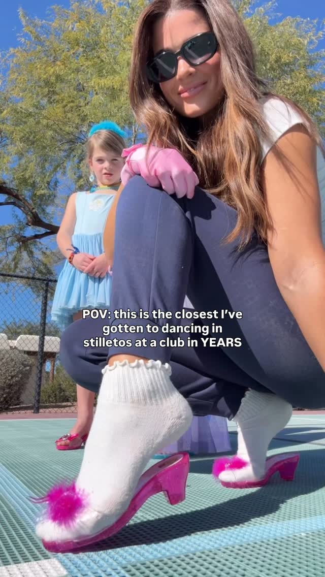 正装面料 局部印染 海蓝色 王冠蓝 海军上将  - VALI鞋履AI设计主图