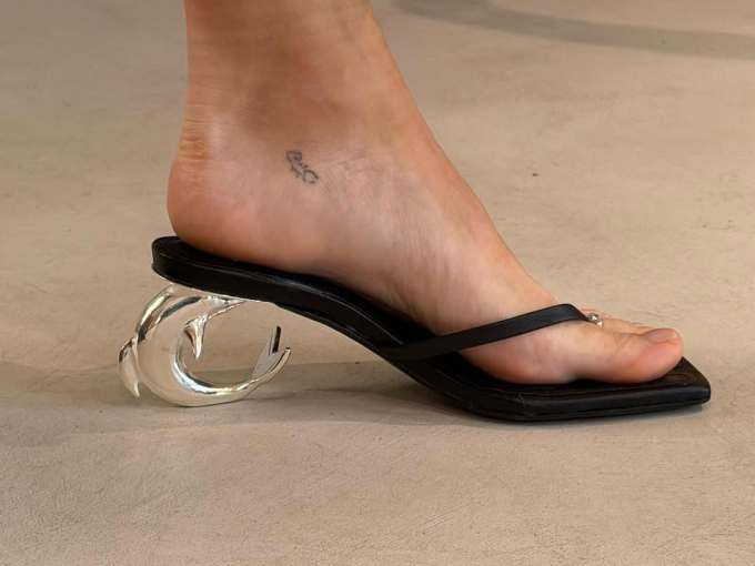 中跟 异形跟 陨石色 咖啡褐色 水獭色 无帮 塑料 