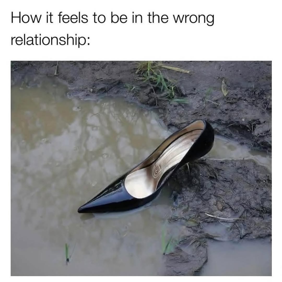 燕尾服 暗珠宝蓝 暗深蓝色 尖头 低帮 一脚蹬 浅口鞋 皮革  - VALI鞋履AI设计主图