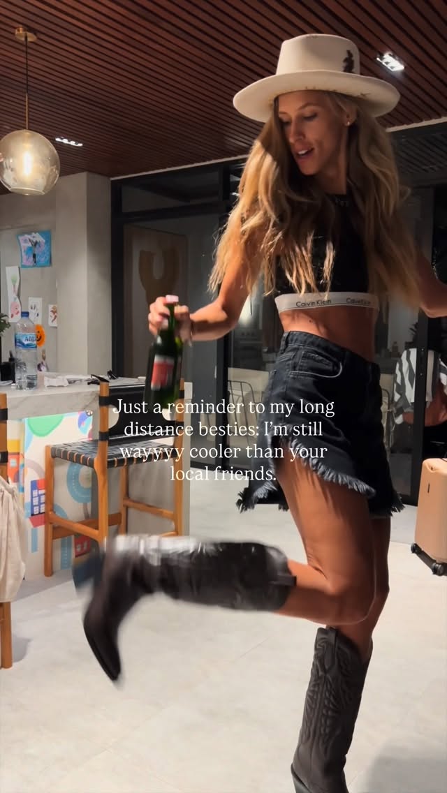 巧克力酱色 苍白 黑咖啡色 尖头 皮革  - VALI鞋履AI设计主图