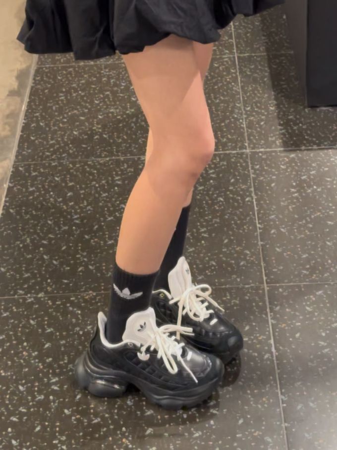 陨石色 灯黑 墨黑色 低帮 系带 