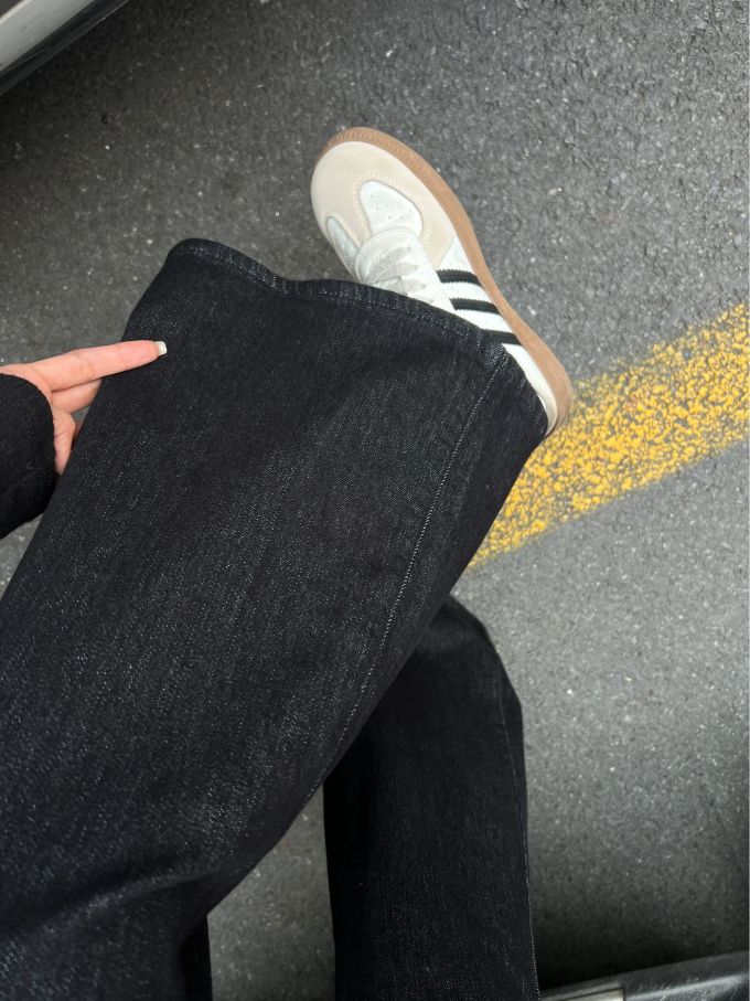 轿车黑 水洗蓝 甜姜色 皮革 