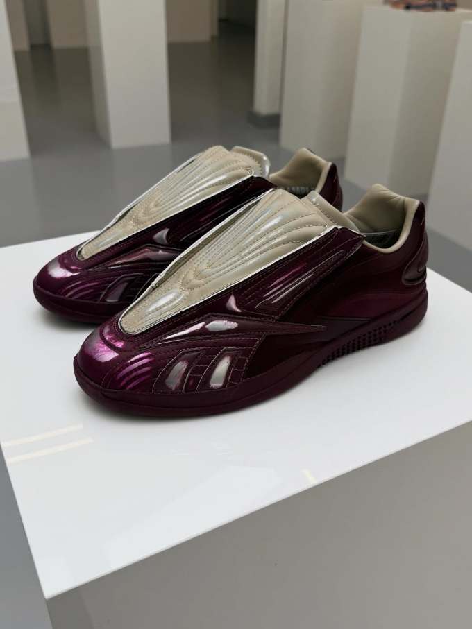 黑豆色 暗紫红 椰子壳 低帮 皮革 