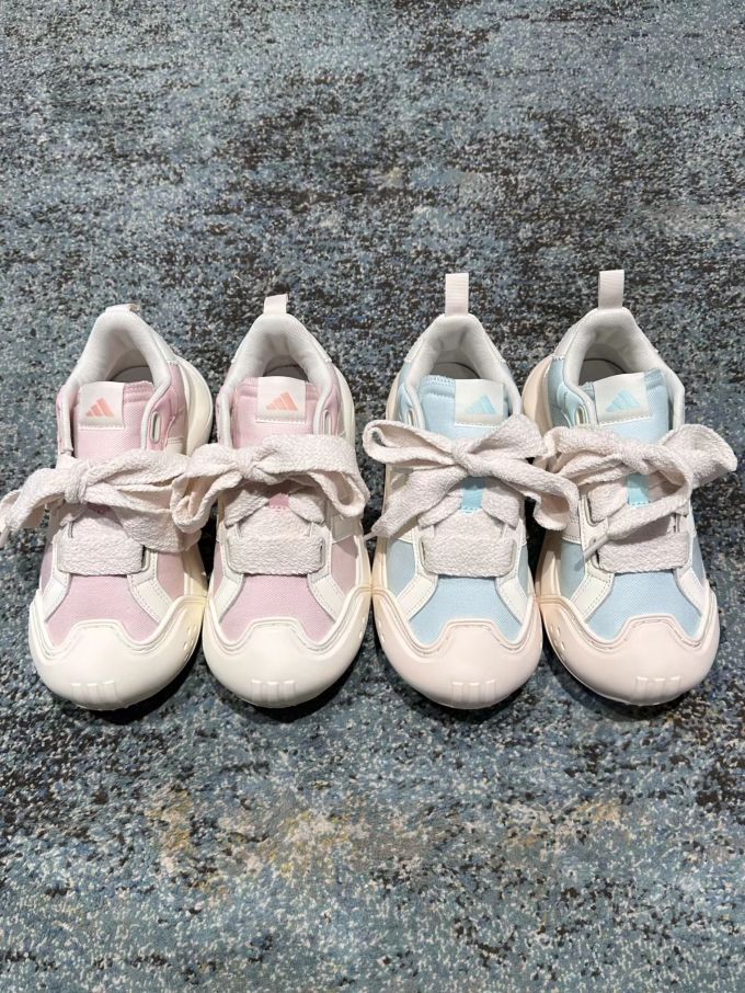 沙白色 糖 蛋白 低帮 系带 