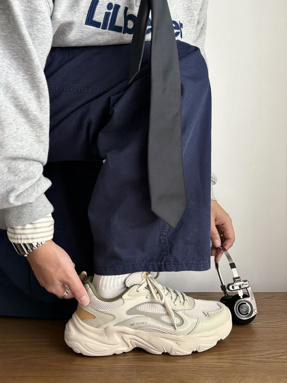 A型 立领 中长袖 基础袖 男中音蓝 海军学院 黄貂鱼  - VALI鞋履AI设计主图