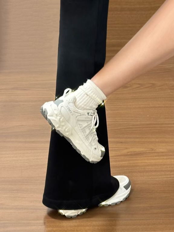 燕尾服 芦笋白 婴儿爽身粉 低帮 