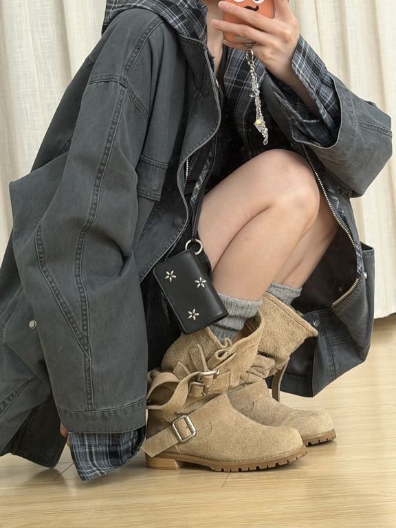 牛仔面料 H型 翻领 中长袖 基础袖 洗水 深洞 青铜色 灯黑 基础扣饰 