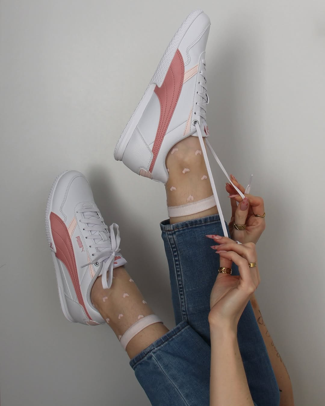 脚尖 微芯片色 暗玫瑰红 低帮 系带 皮革  - VALI鞋履AI设计主图