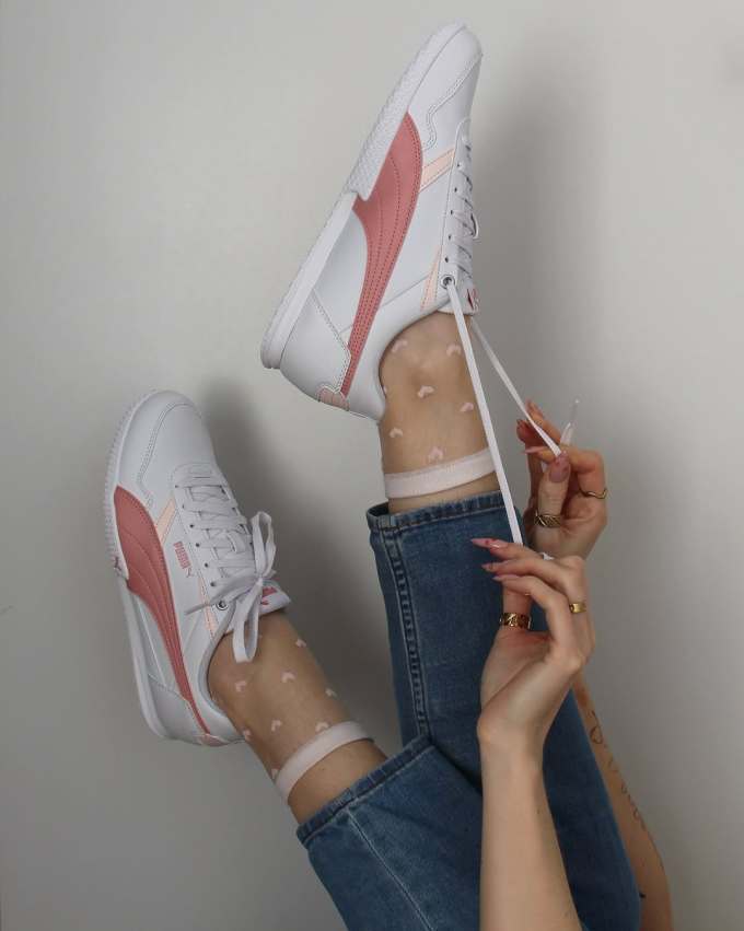 脚尖 微芯片色 暗玫瑰红 低帮 系带 皮革 