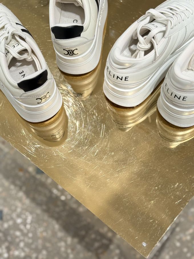 露灰色 神秘蓝 银白 皮革 