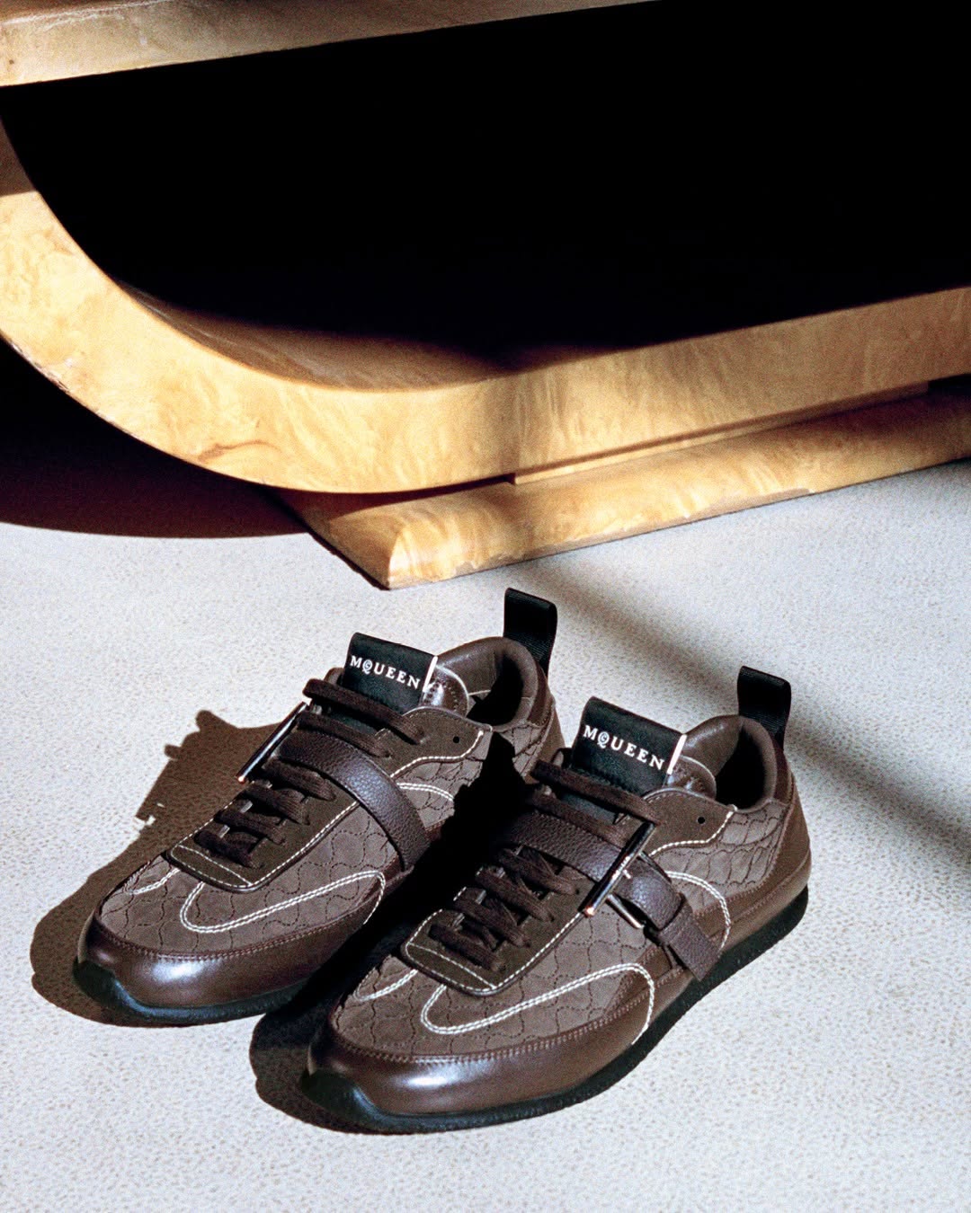 燕尾服 鼹鼠色 马提尼巧克力 低帮 系带 皮革  - VALI鞋履AI设计主图