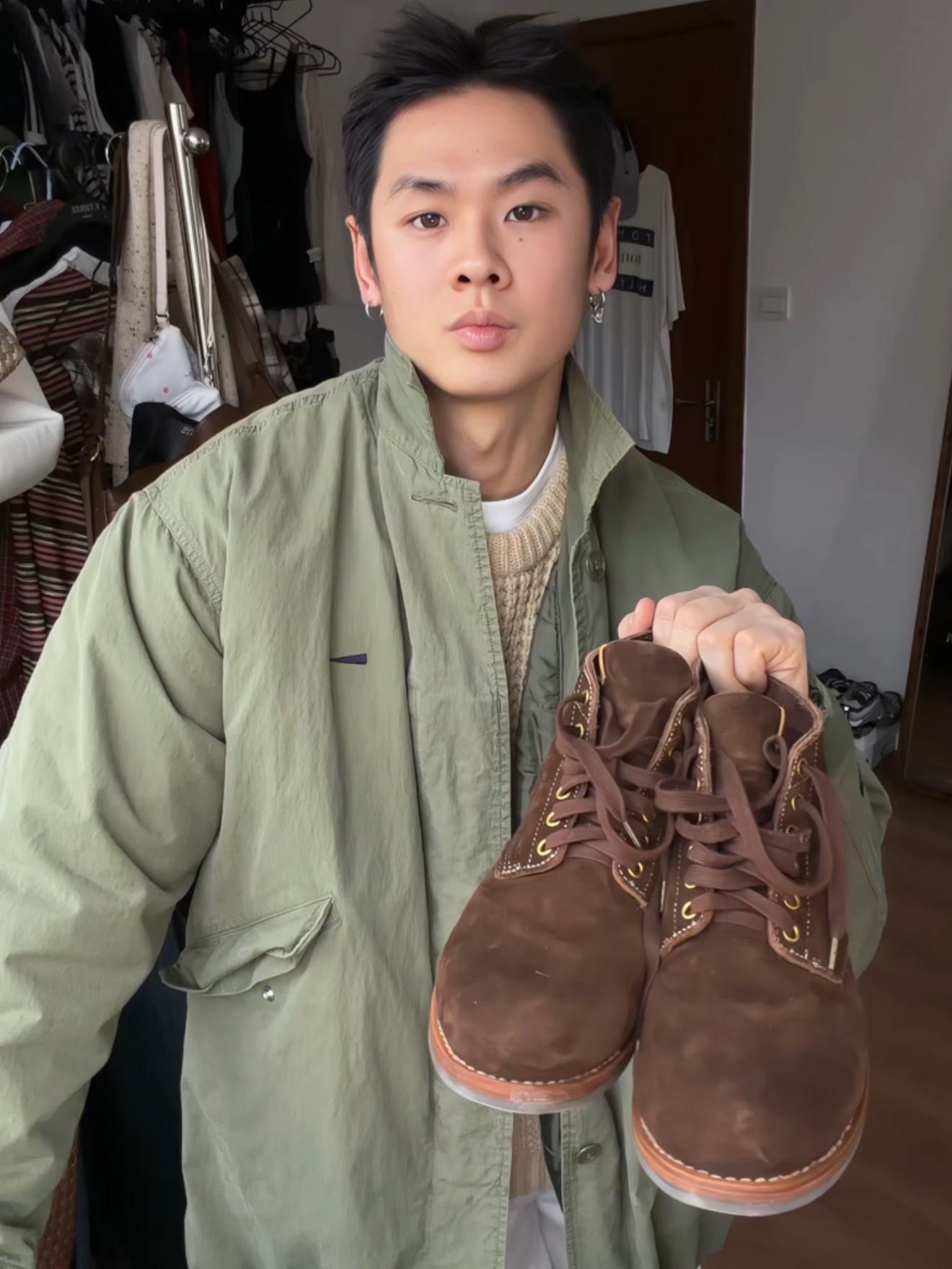 防护功能 H型 立领 中长袖 基础袖 茶绿色 苜蓿色 海草色 基础扣饰 基础拉链  - VALI鞋履AI设计主图