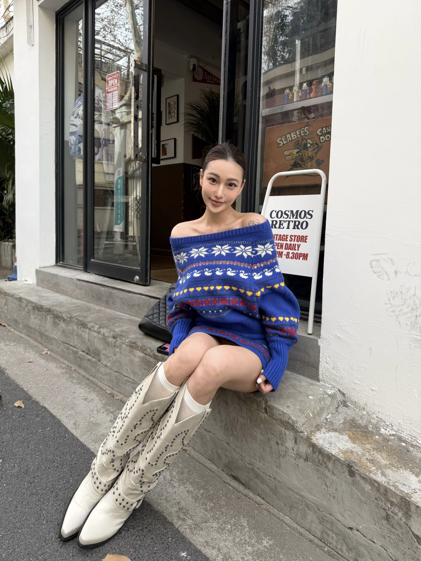 毛纺 一字领 中长袖 基础袖 满印&循环 细针 提花-绞花 电光蓝 方钠石蓝 信标蓝  - VALI鞋履AI设计主图