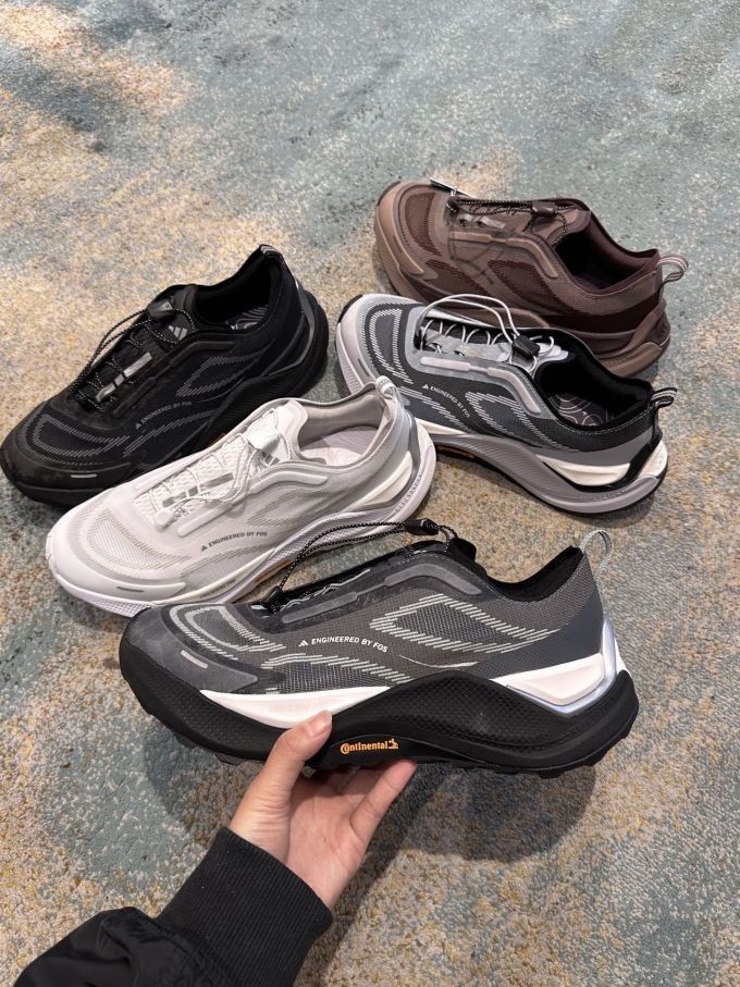 陨石色 煤烟 深暗灰 低帮 网面 