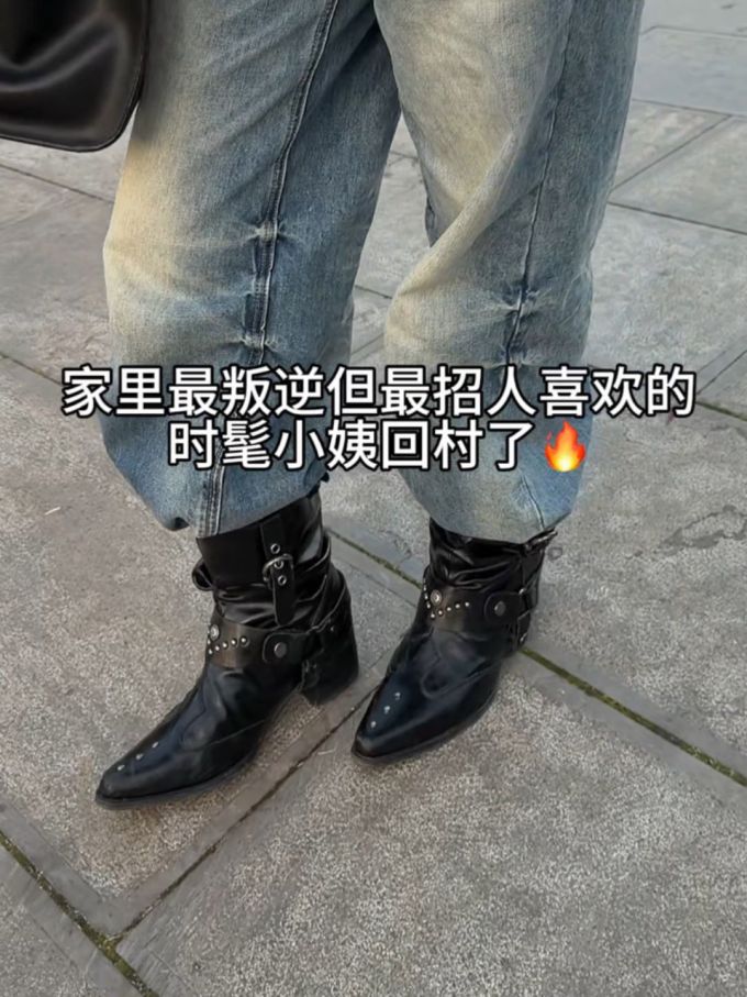 中跟 粗跟 燕尾服 烧焦灰 火山灰 尖头 皮革 