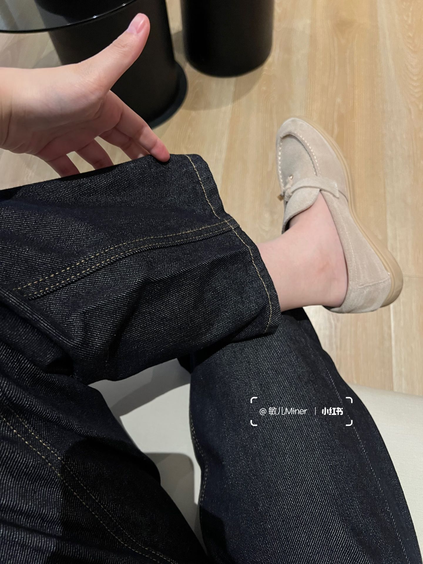 玉米饼 牛津茶色 海胆色 圆头 低帮 网纱  - VALI鞋履AI设计主图