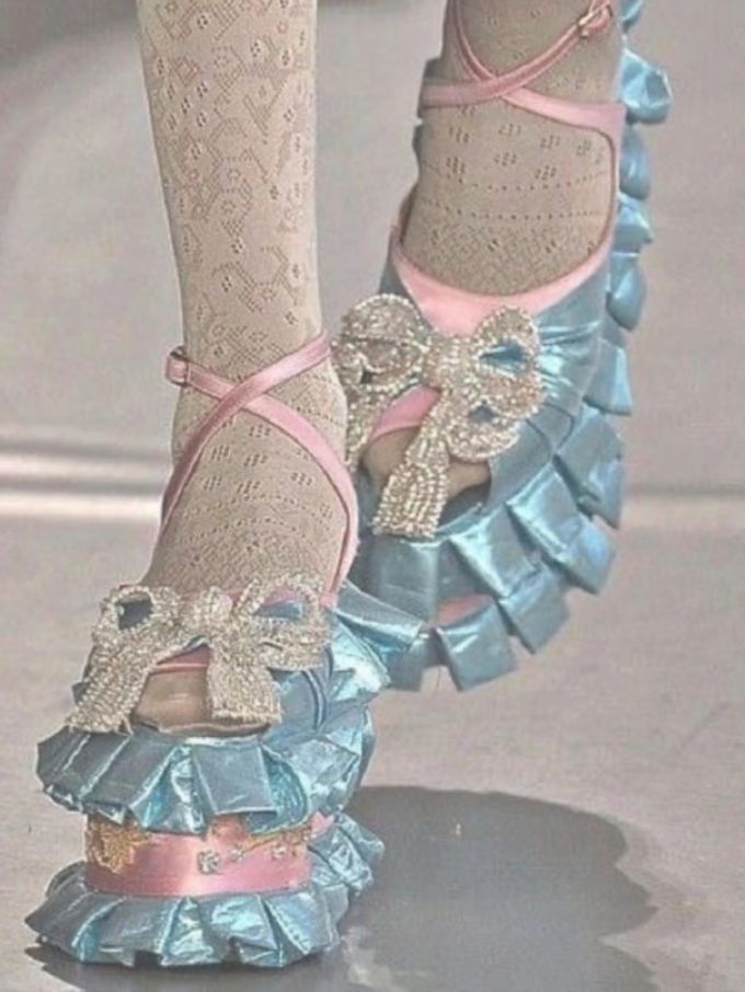 铅色 蘑菇灰 山羊灰 无帮 