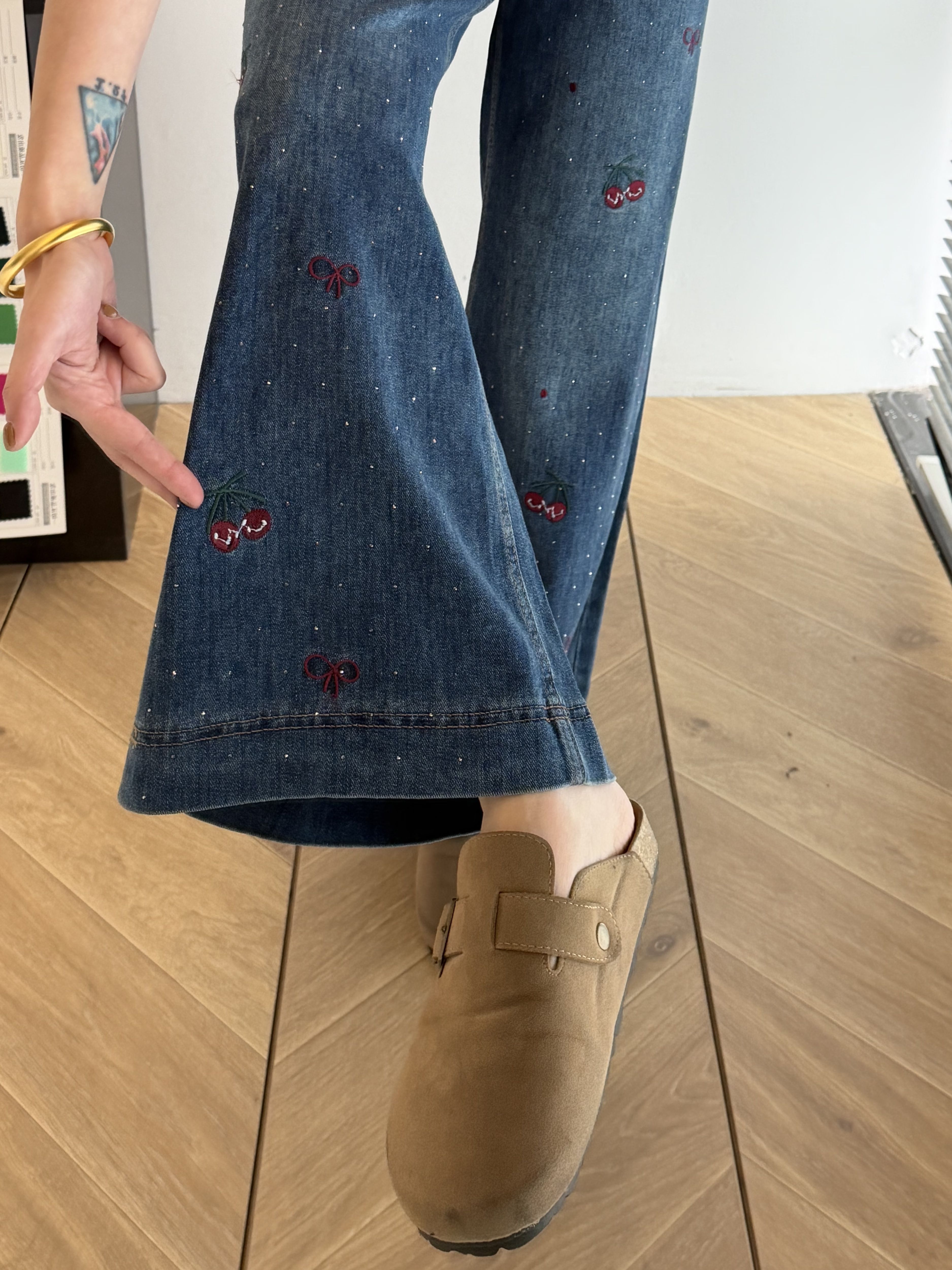 橡皮色 第戎黄 无帮 皮革  - VALI鞋履AI设计主图