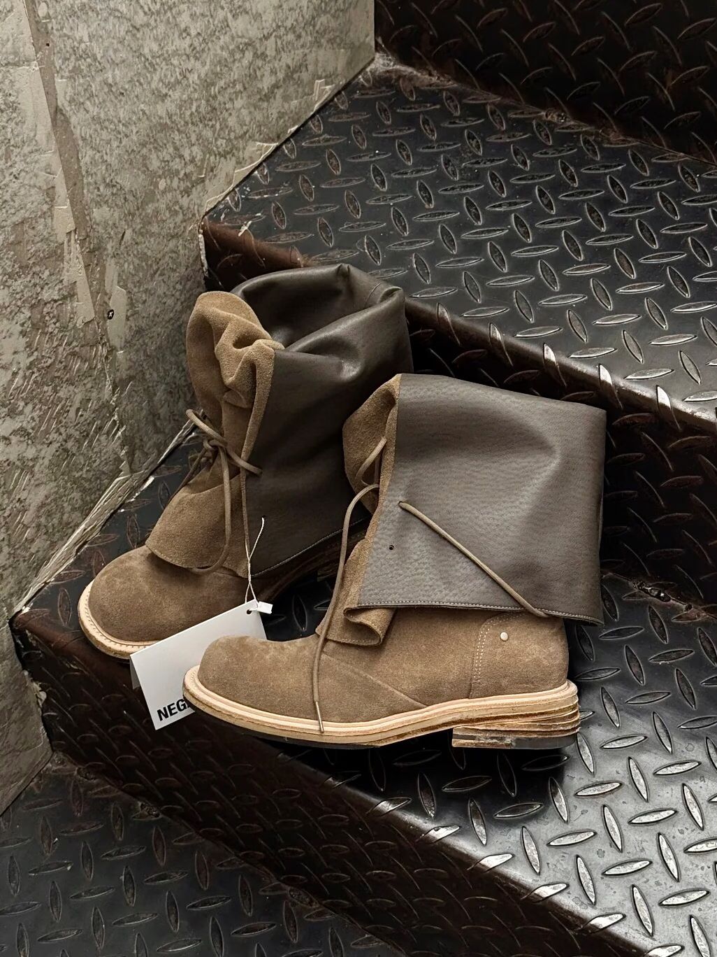 咖啡褐色 烤腰果 斑纹灰 皮革  - VALI鞋履AI设计主图