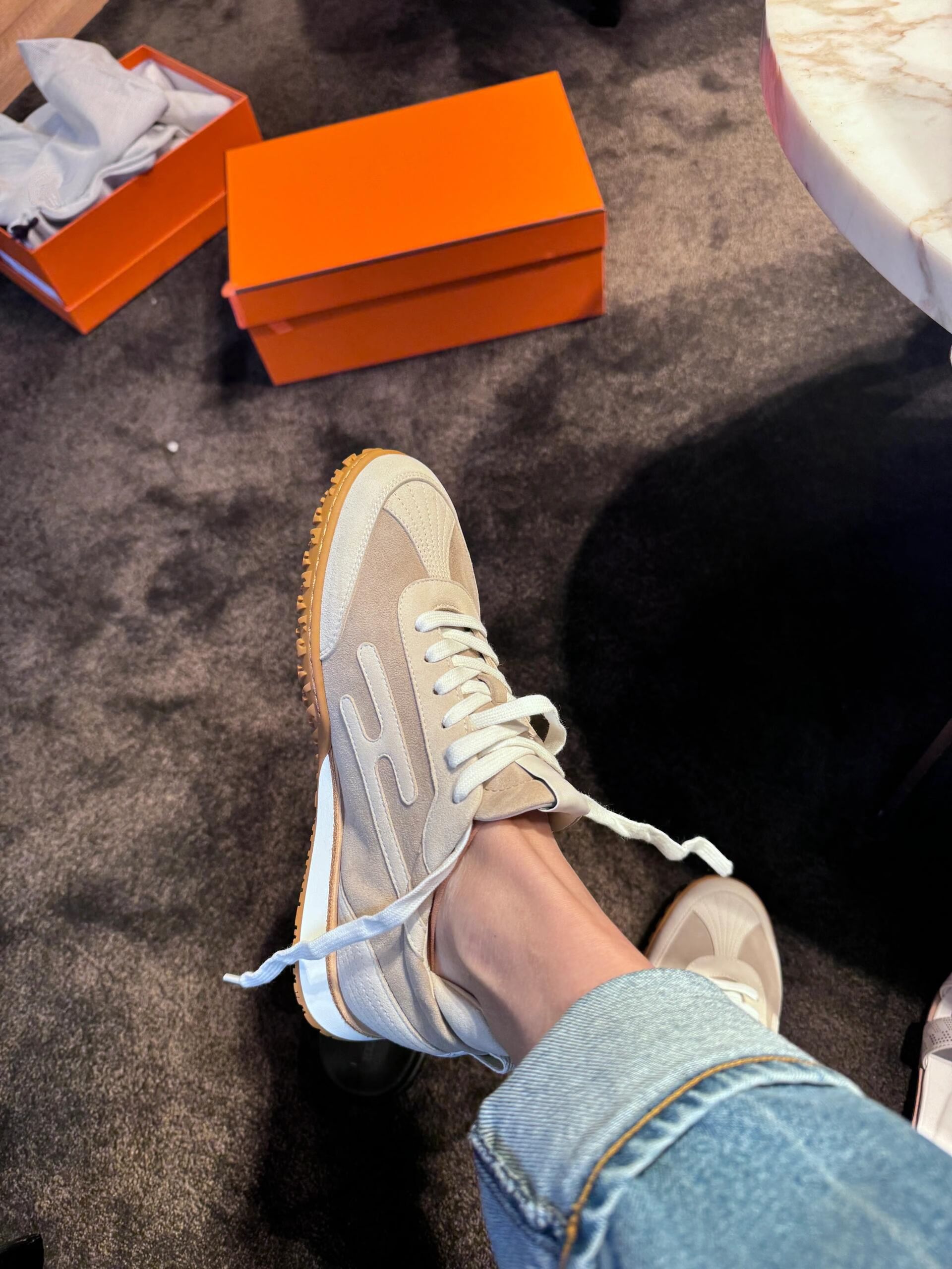 浅米灰色 蘑菇灰 玉米饼 低帮 系带  - VALI鞋履AI设计主图