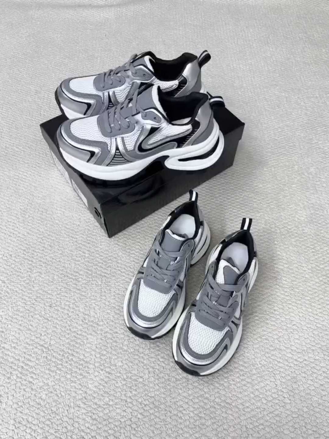 蓝黑色 亮白色 暗水银色 低帮 网面  - VALI鞋履AI设计主图