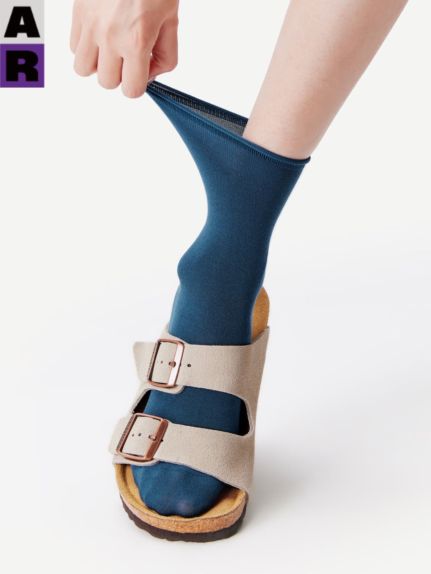 选美蓝 鹦鹉螺 杏仁桃 无帮 袢扣 皮革  - VALI鞋履AI设计主图