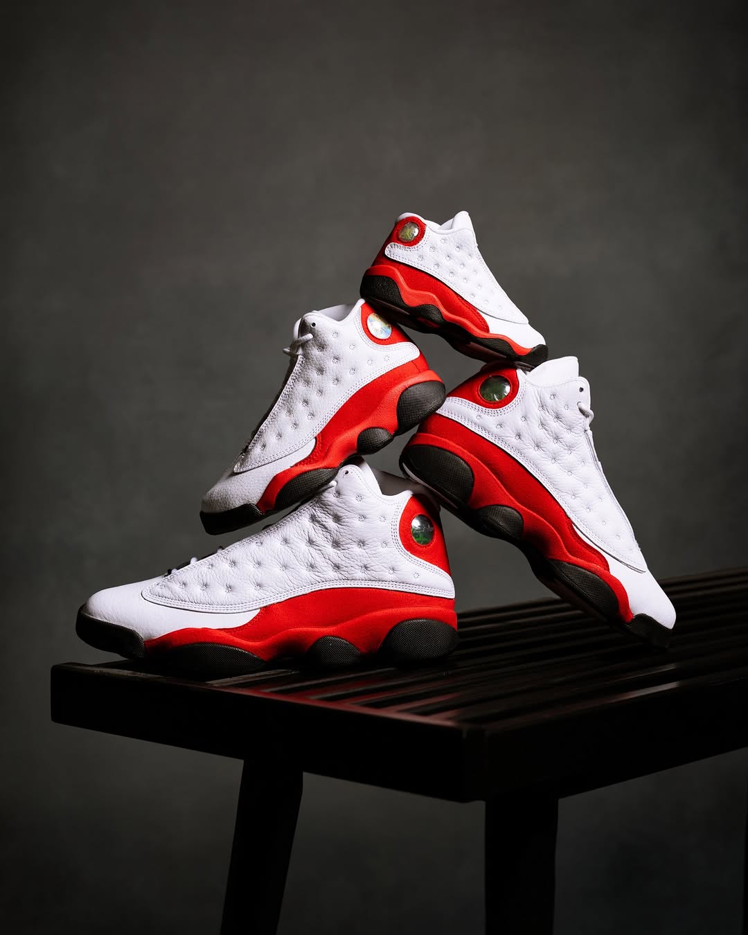 棉花糖奶油 火红 灰丁香色 中帮 皮革  - VALI鞋履AI设计主图