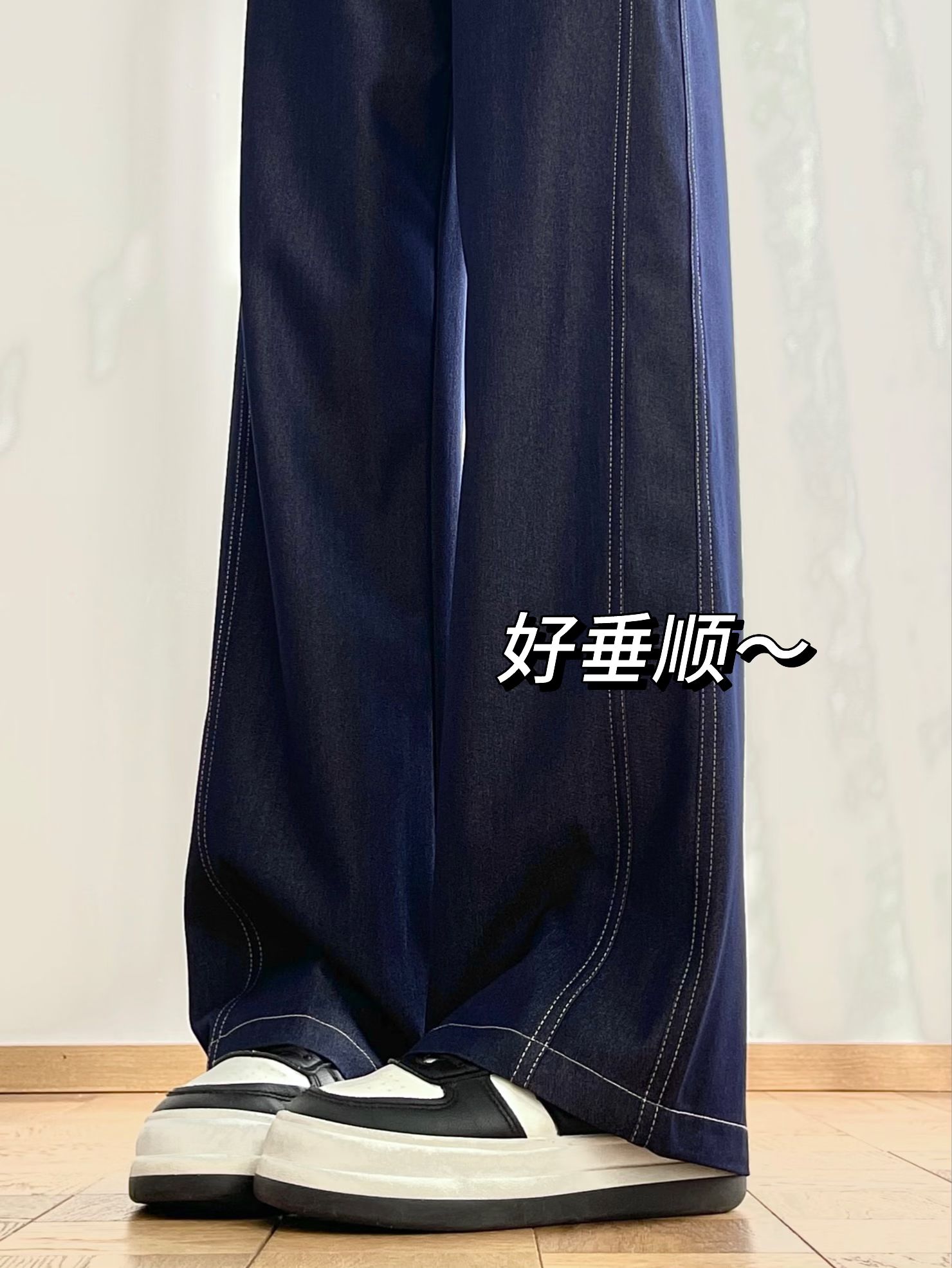 牛仔面料 局部印染 撞色线迹 海蓝色 爱国者蓝 堇青石  - VALI鞋履AI设计主图