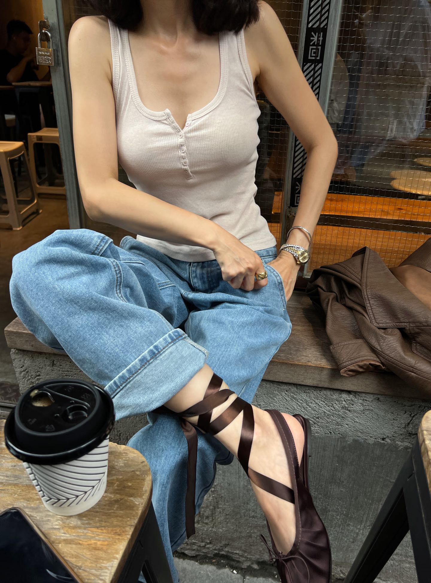 牛仔面料 洗水 黄昏蓝 天堂蓝 轻盈蓝 韩系休闲 休闲  - VALI鞋履AI设计主图