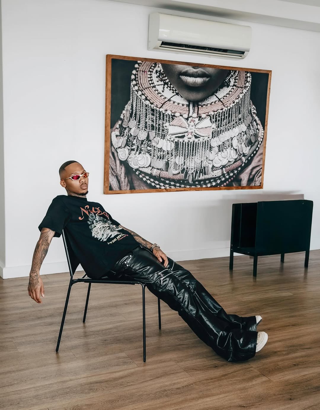 阿芬宾舍犬 软玉 银蓝色 尖头 皮革  - VALI鞋履AI设计主图