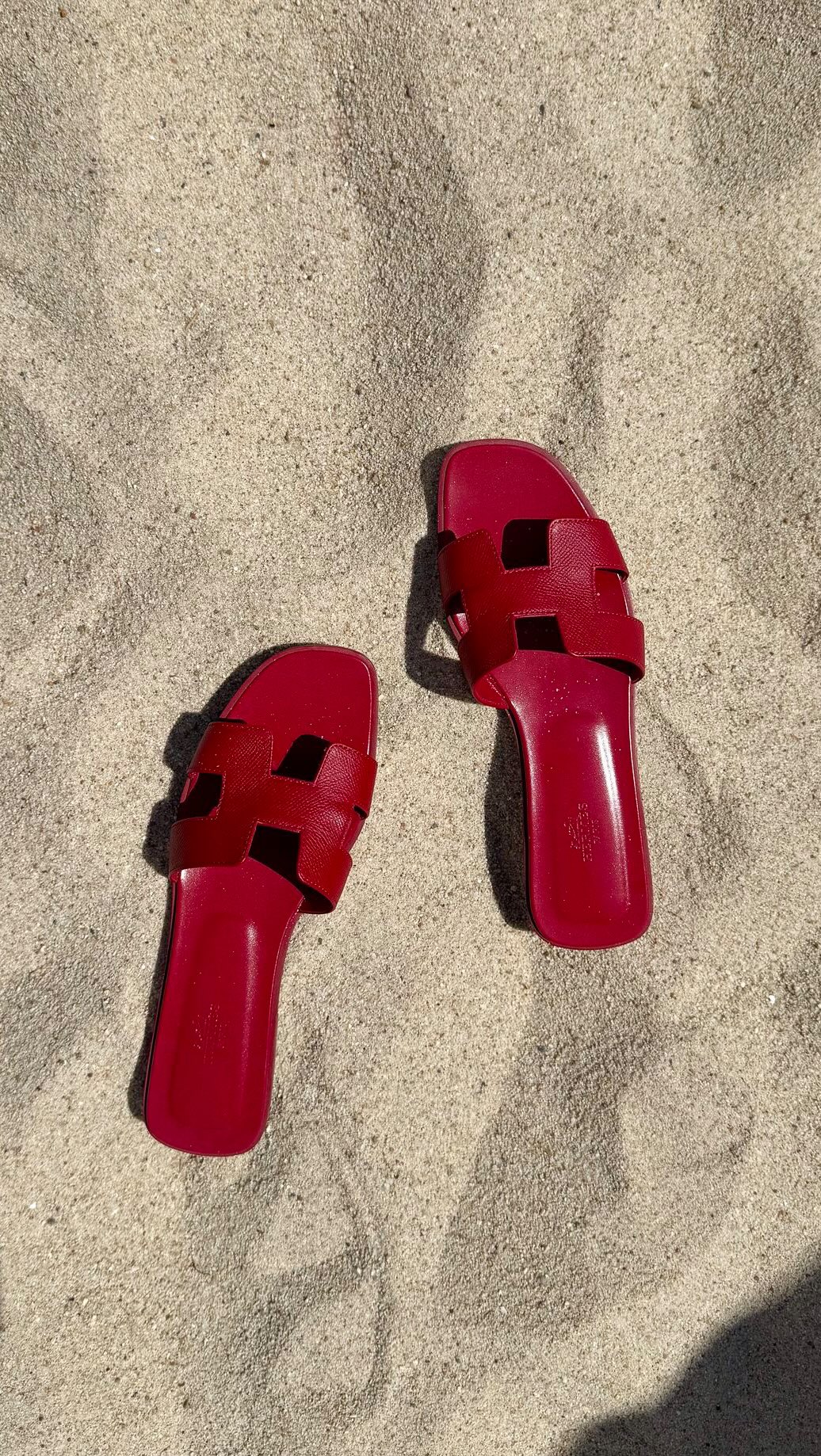 巴贝多樱桃色 肾上腺素 大丽花红 无帮 皮革  - VALI鞋履AI设计主图