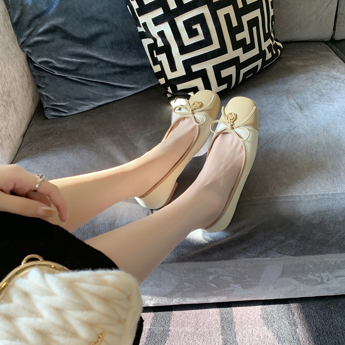 葡萄妈studiolee 少女歌剧～小香风方头蝴蝶结金币拼色单鞋主图