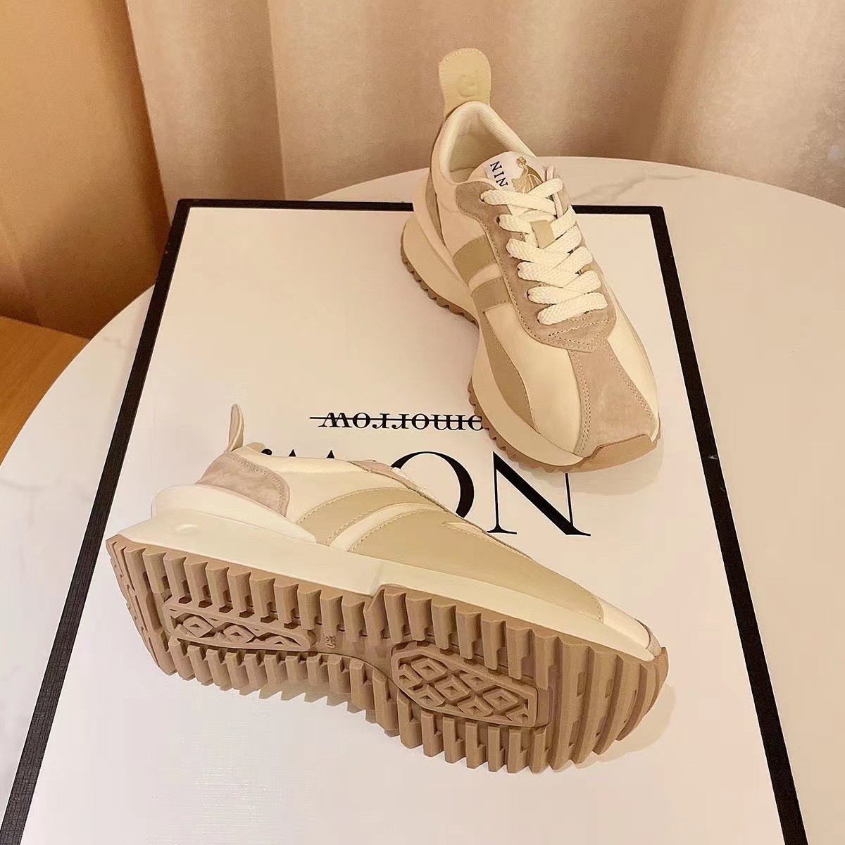 春季新款女休闲阿甘鞋女百搭小个子厚底休闲鞋  8666  //YGZ主图