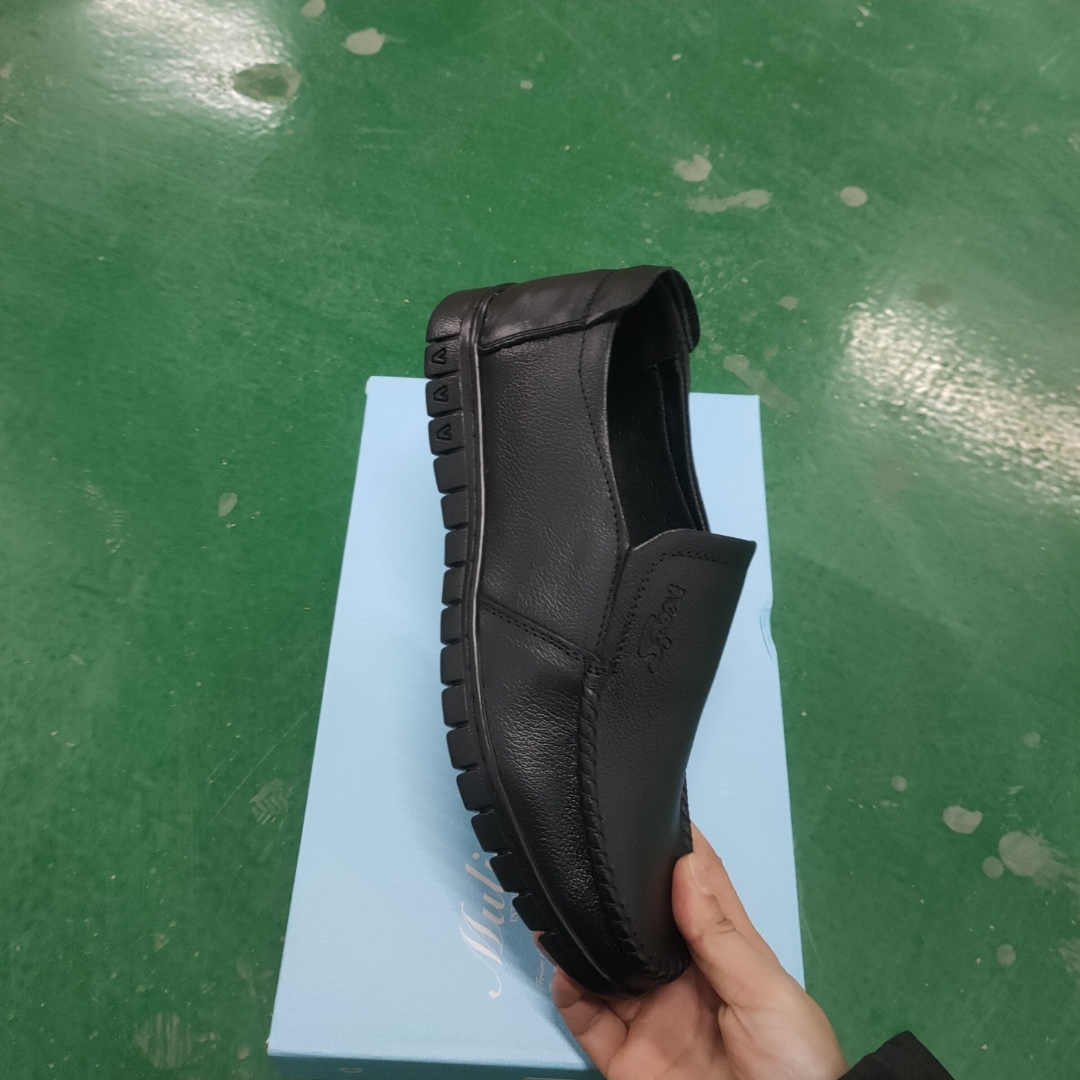 S01时尚气质休闲商务男鞋主图