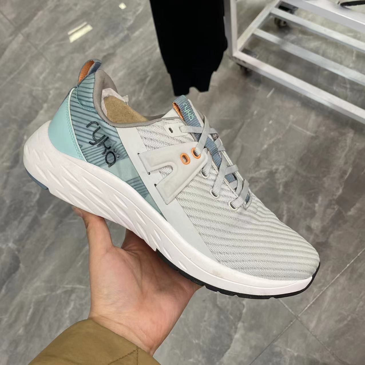 40码一双  时尚休闲百搭鞋 C523主图