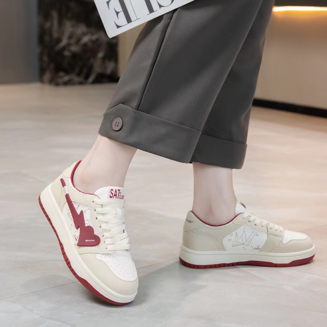老鼠诚 新款网红女鞋女板鞋   84E319 主图